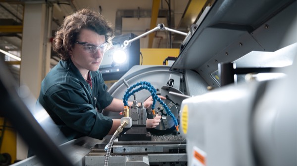 新加坡管理发展学院QS排名解析与真实定位